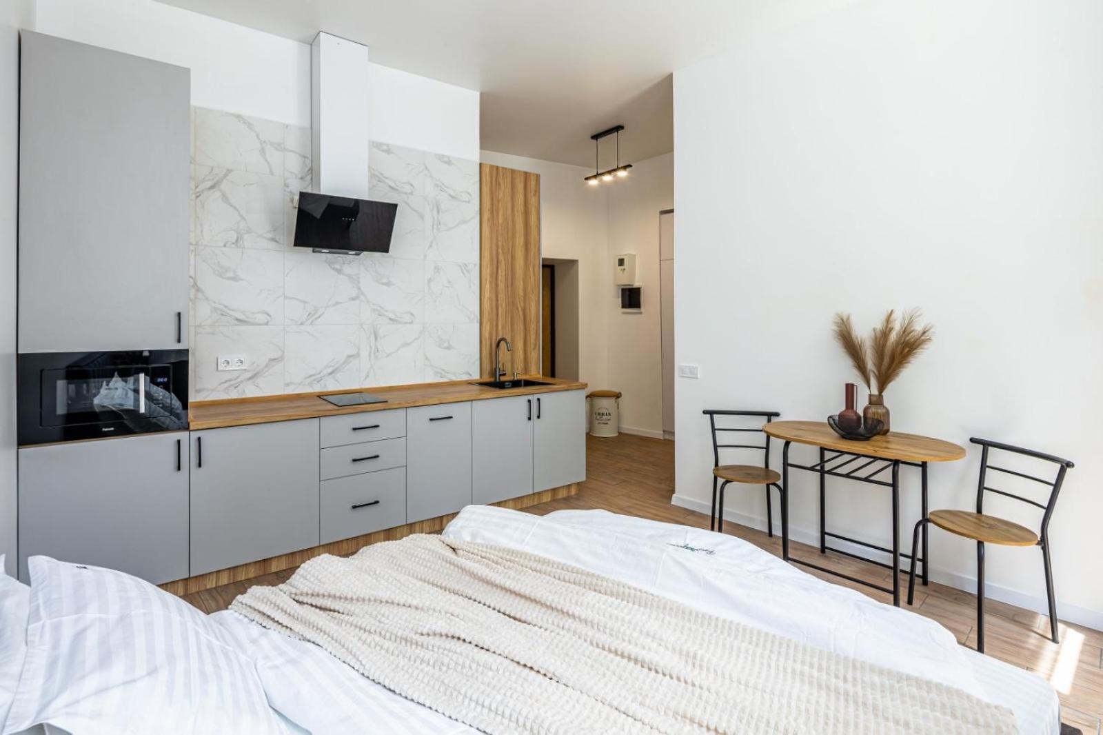Romari Туган Барановського 30 Leópolis Exterior foto